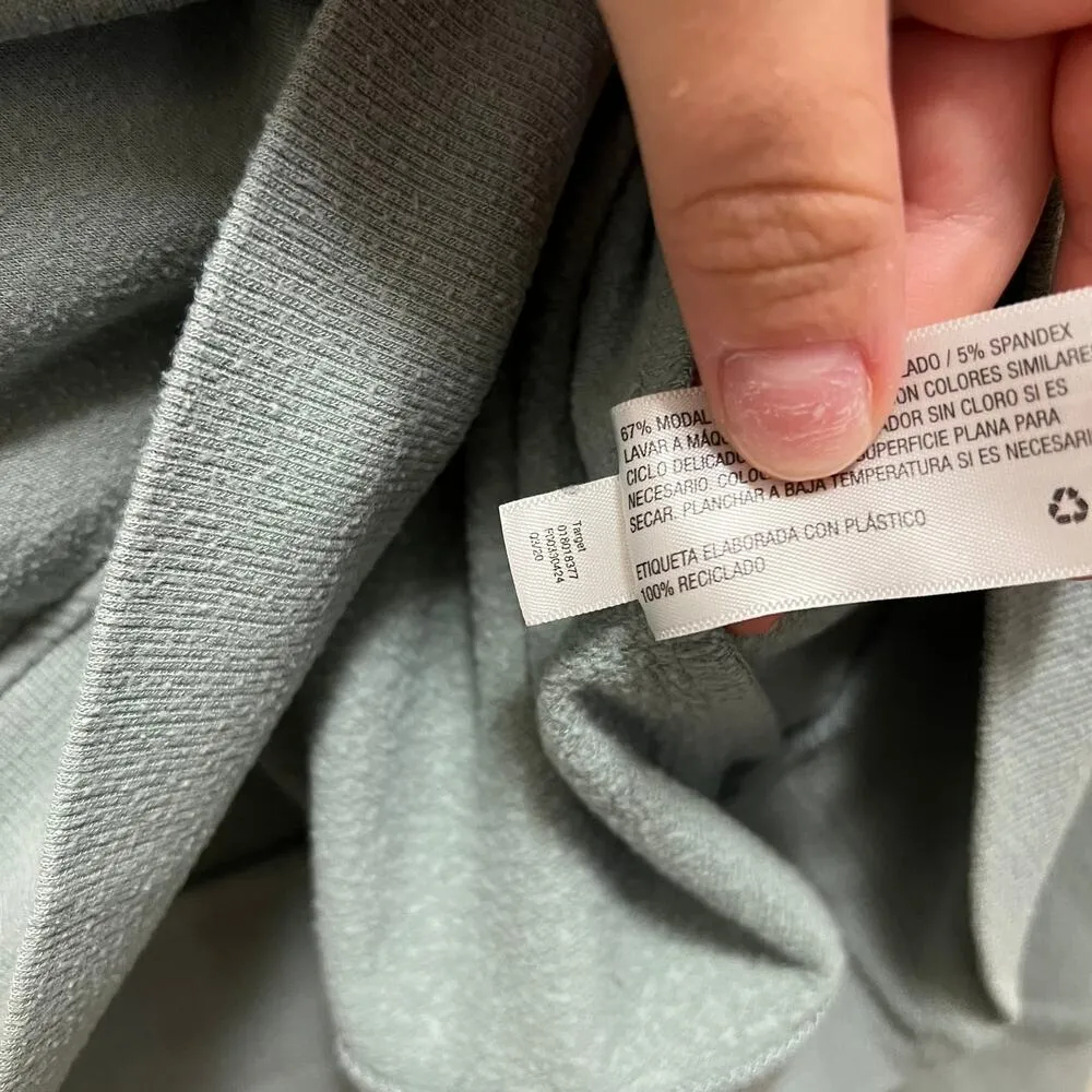 A New Day Teal Crew Neck Super Soft Sweater Pullover Size Medium - Image 6