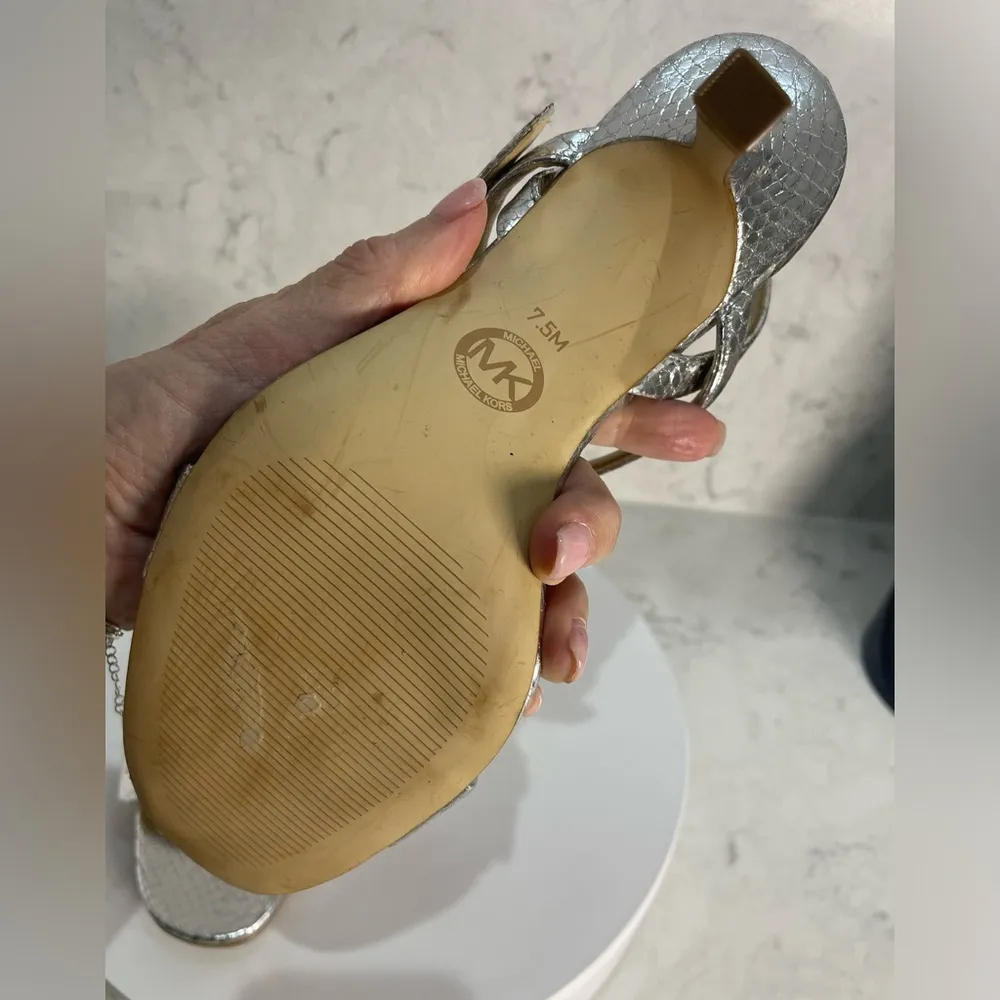 New! Michael by Michael Kors AMARA METALLIC SNAKE
EMBOSSED LEATHER SANDAL Sz 7.5 - Image 4