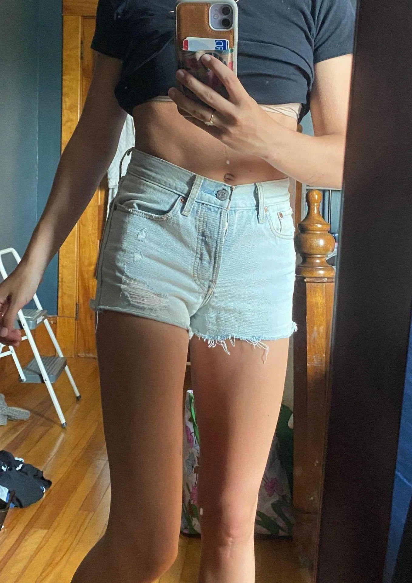 Levi’s Shorts - Image 4