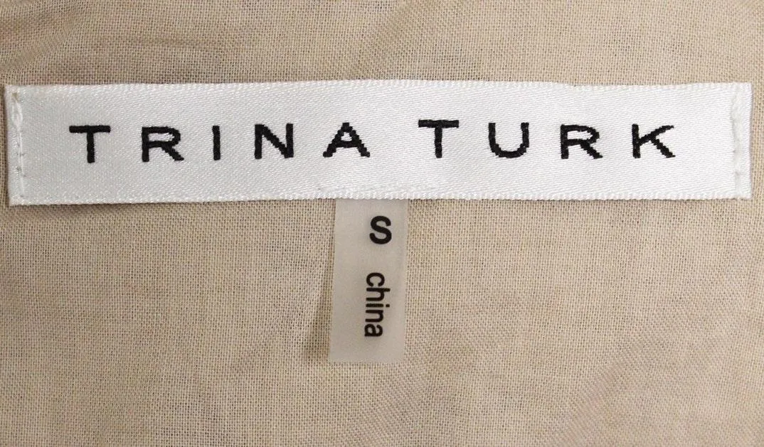 EUC  Taupe Tan Lace Sleeveless V Neck Gold Rivet Top - Image 4