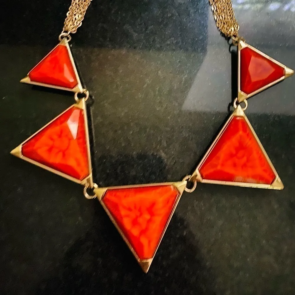 Amrita Singh Reversible Bermuda coral/turquoise statement necklace. - Image 6