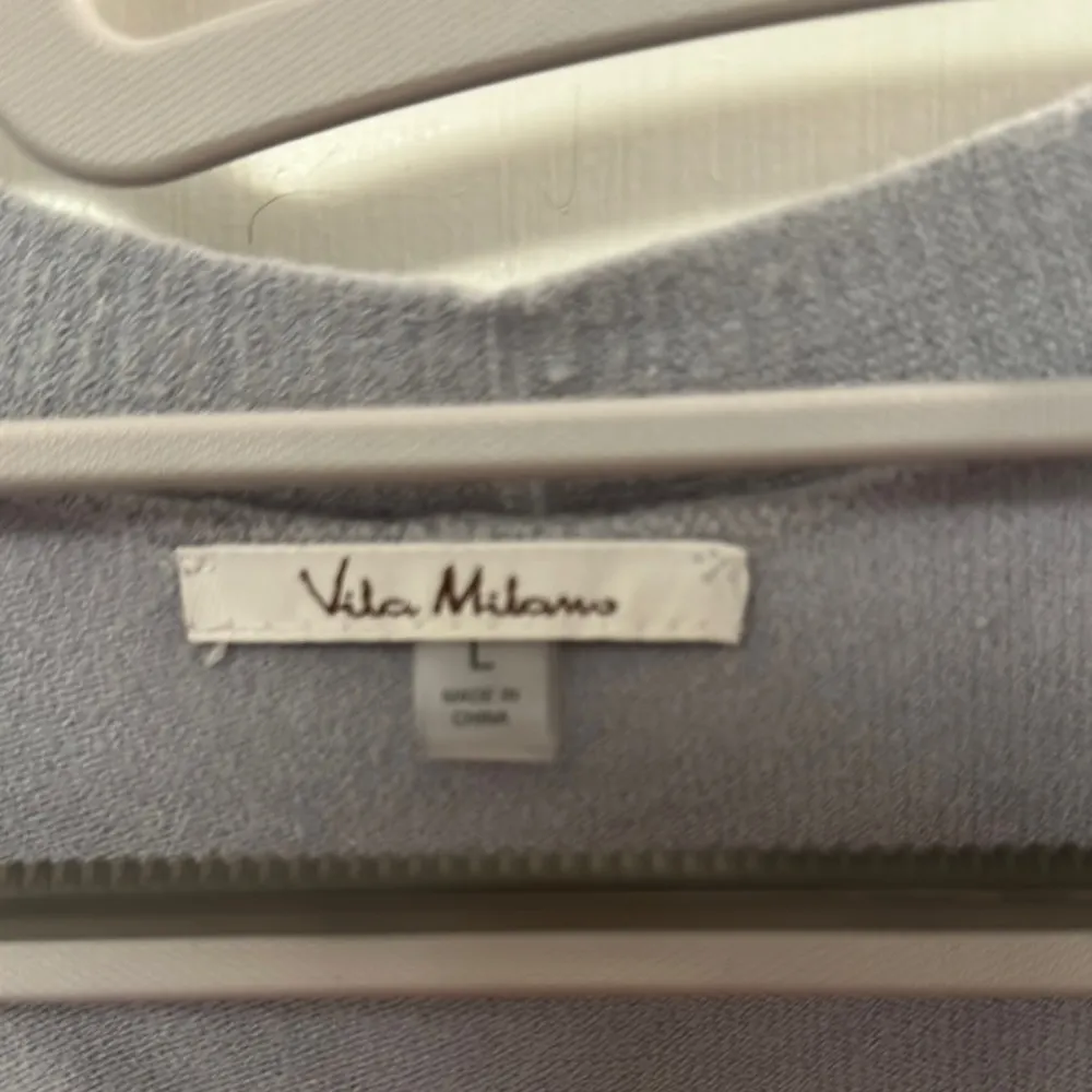 Vita Milano Soft Gray Cardigan EUC Size L - Image 2