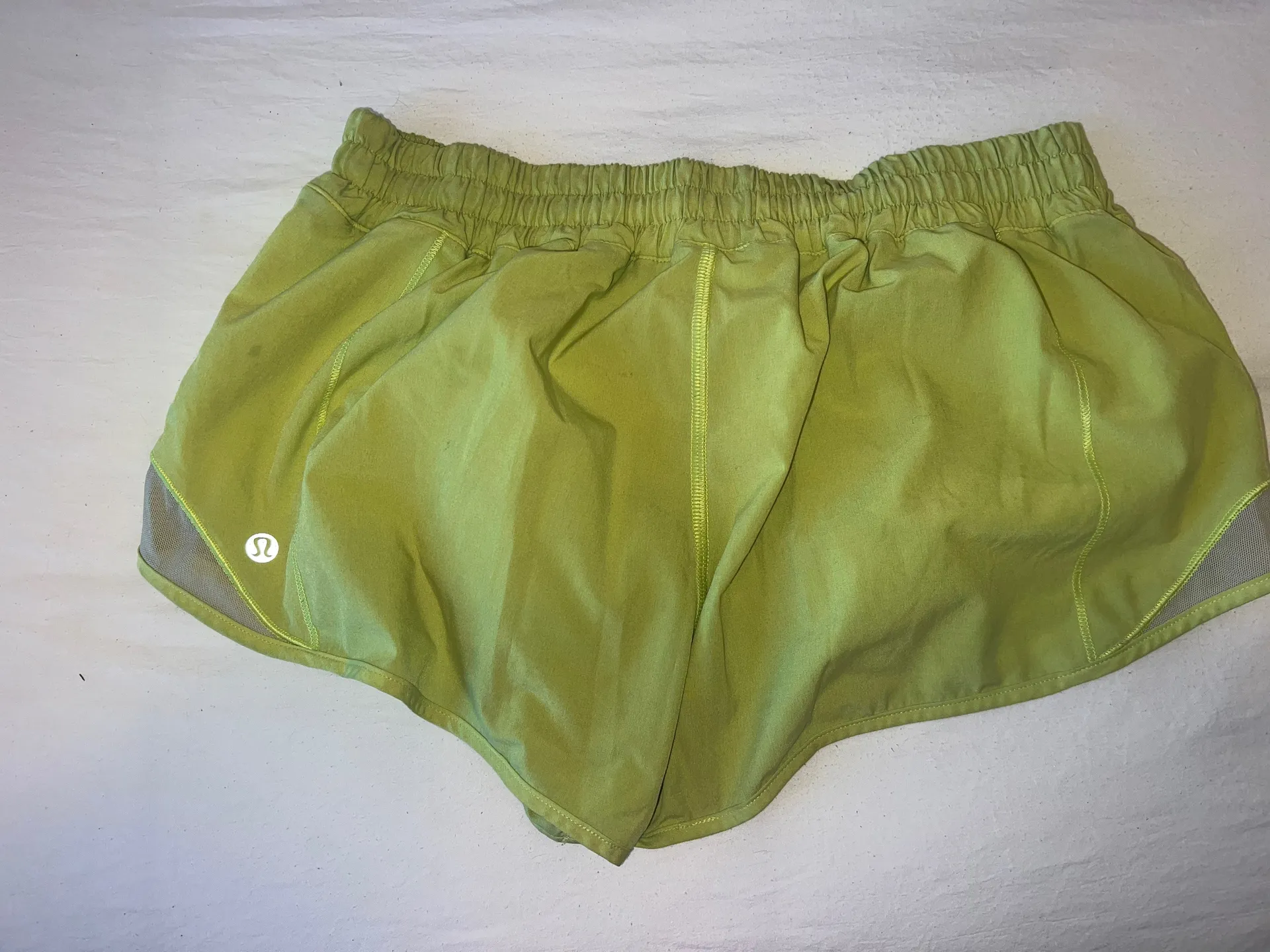 Hotty Hot Short 2.5” - Image 2