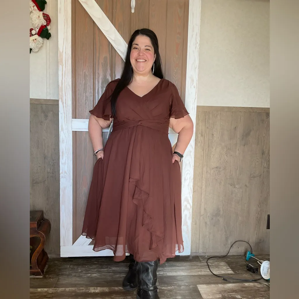 Elegant Brown V - Image 4