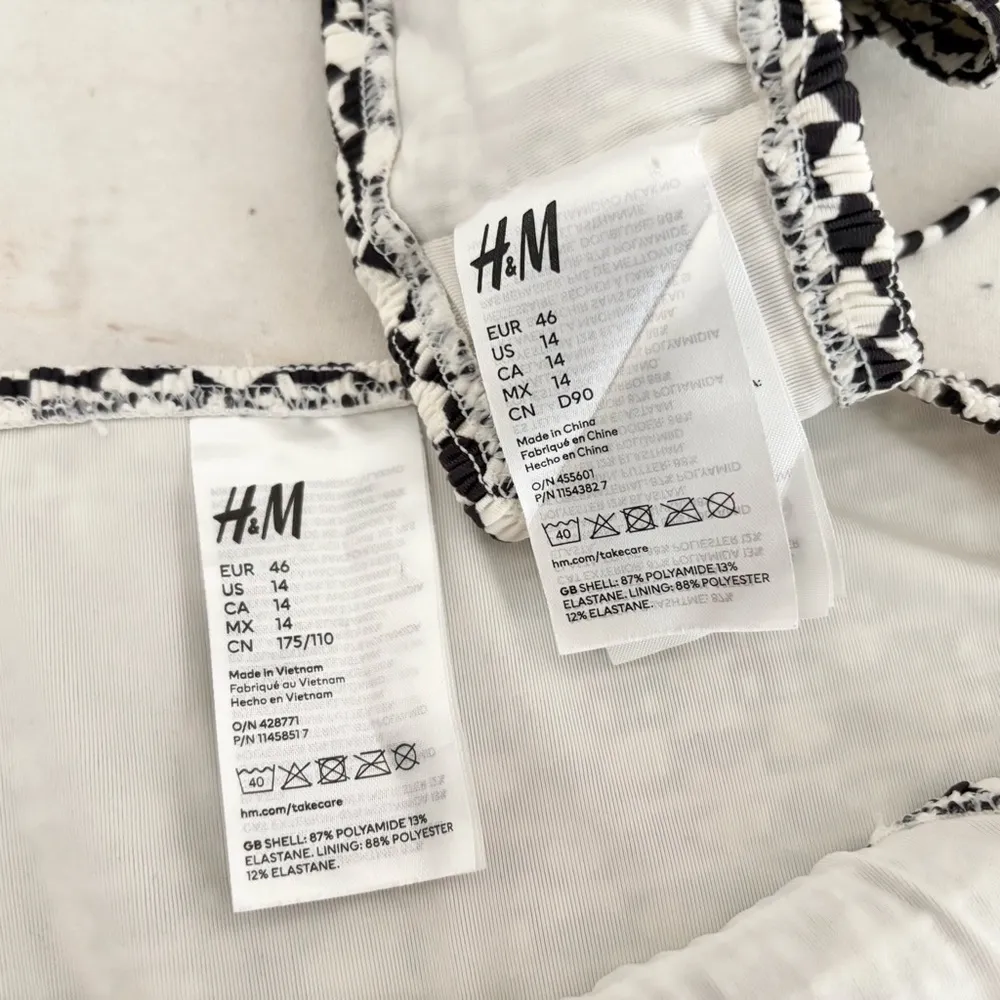 H&M Black White Geometric Bikini - Image 4