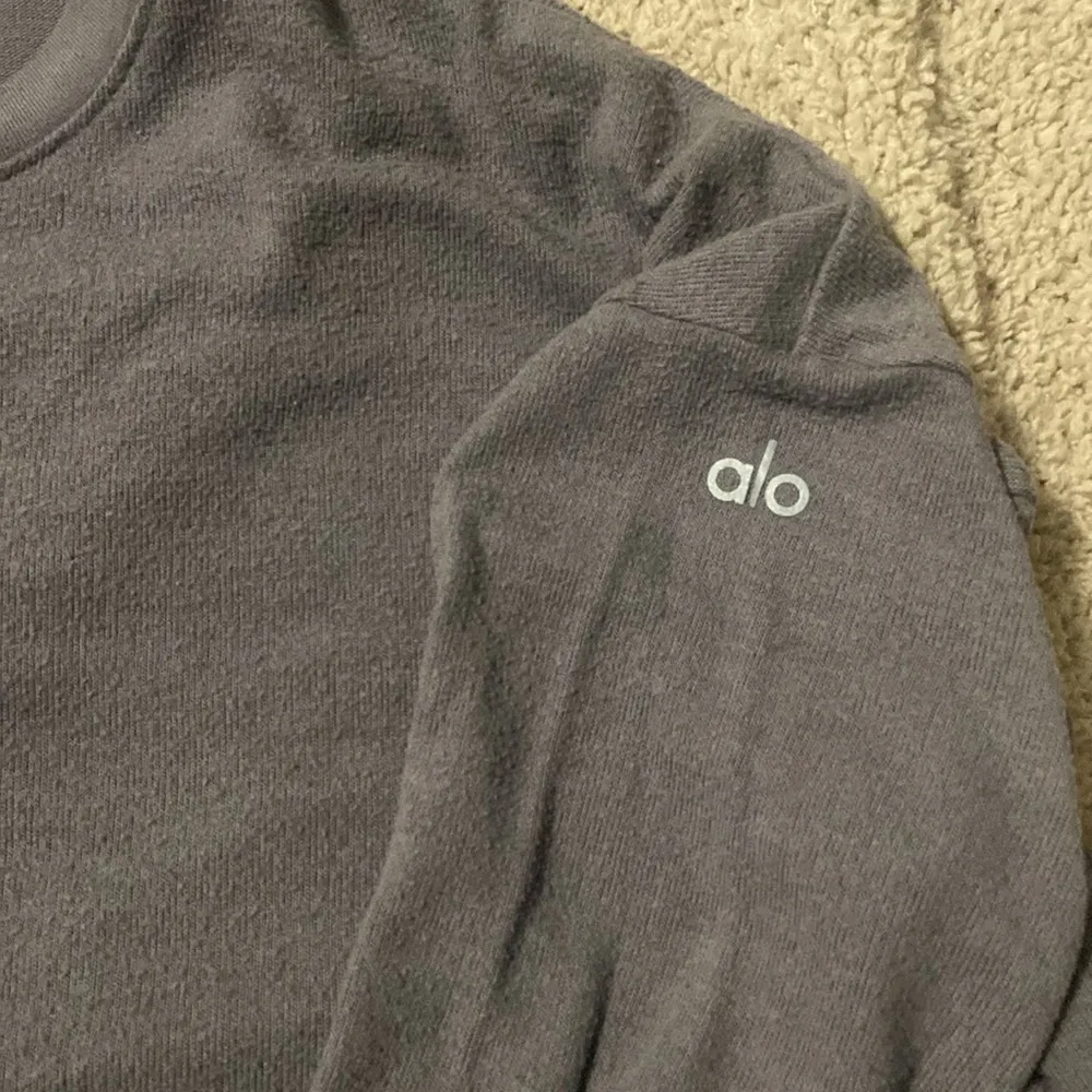 Alo lightweight crew neck - Image 2