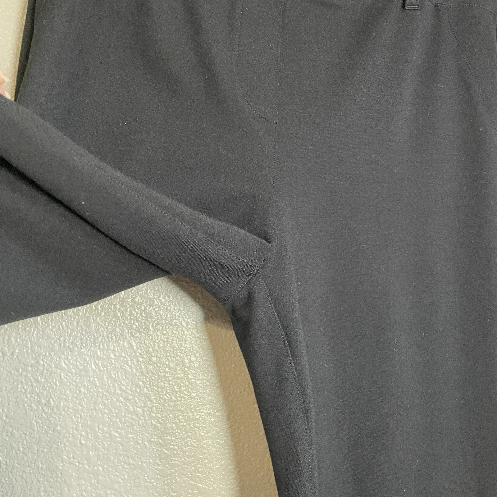 Quince Pull-On Trousers Women Medium Black Stretch Work Pants Soft Comfort - Image 4