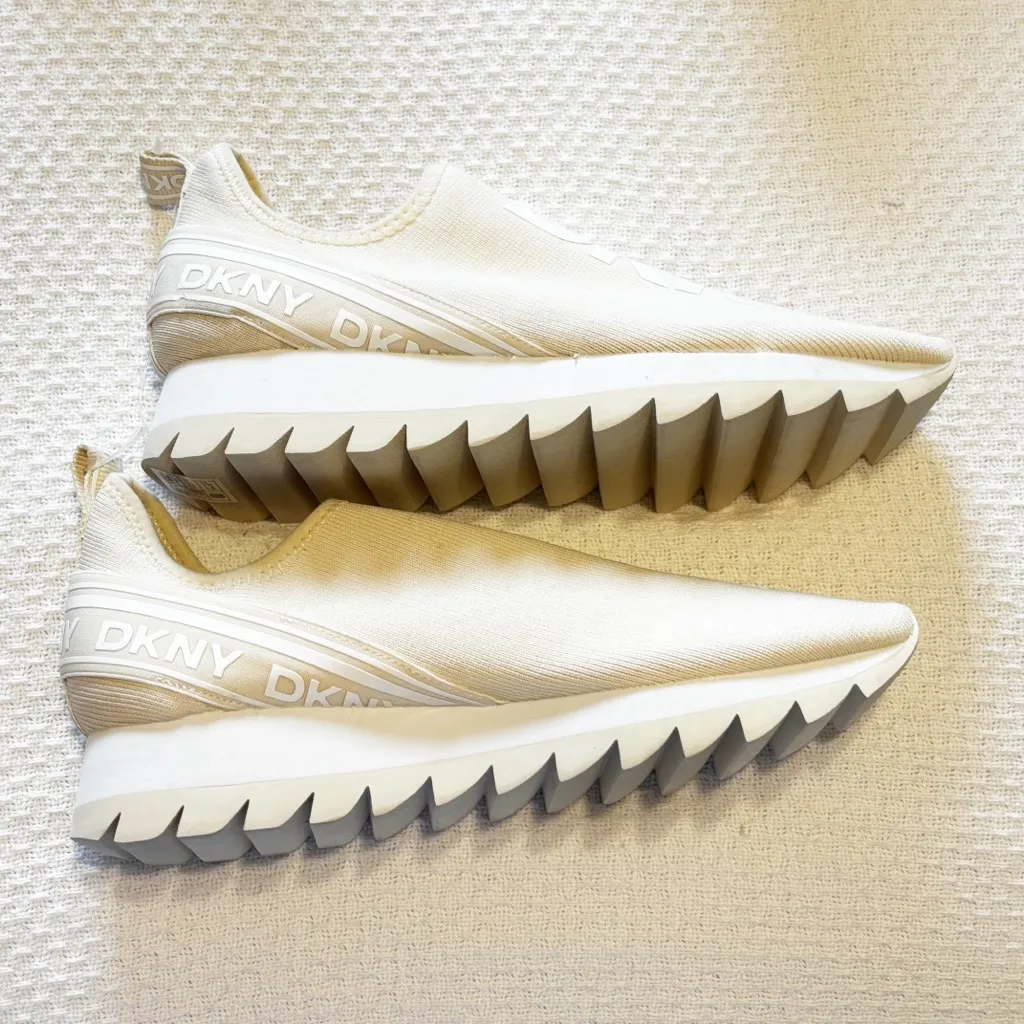 DKNY Abby Slip-On‎ Sneakers Egg Nog size 10 - Image 6
