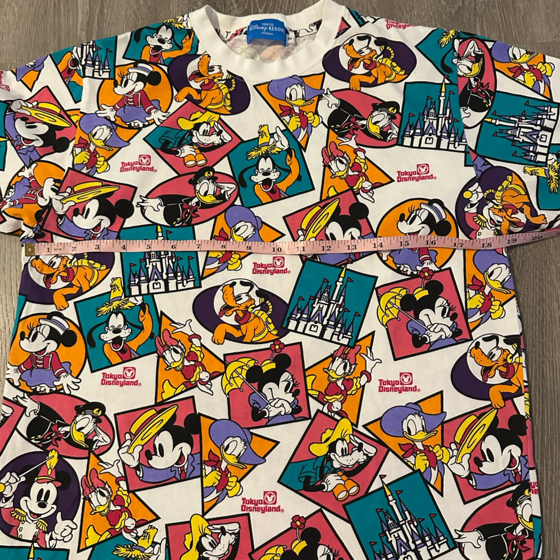 Disneyland‎ Tokyo Resort Women Medium Crew Neck Short Sleeve Casual Cotton Shirt - Image 7
