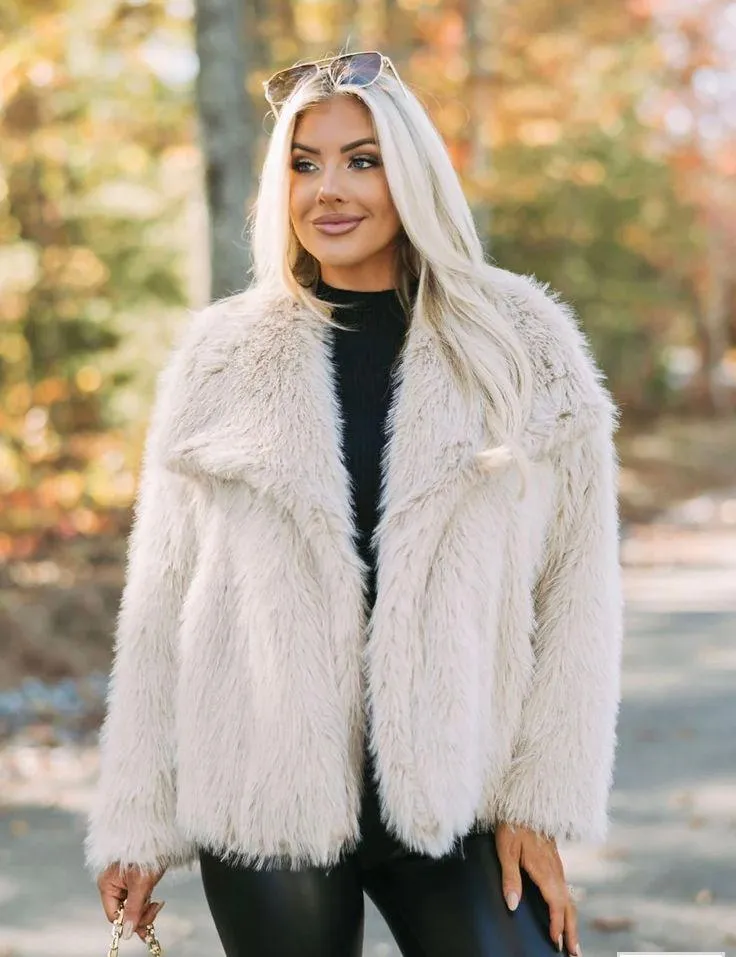 These Three Boutique Faux Fur Jacket Large - Image 2