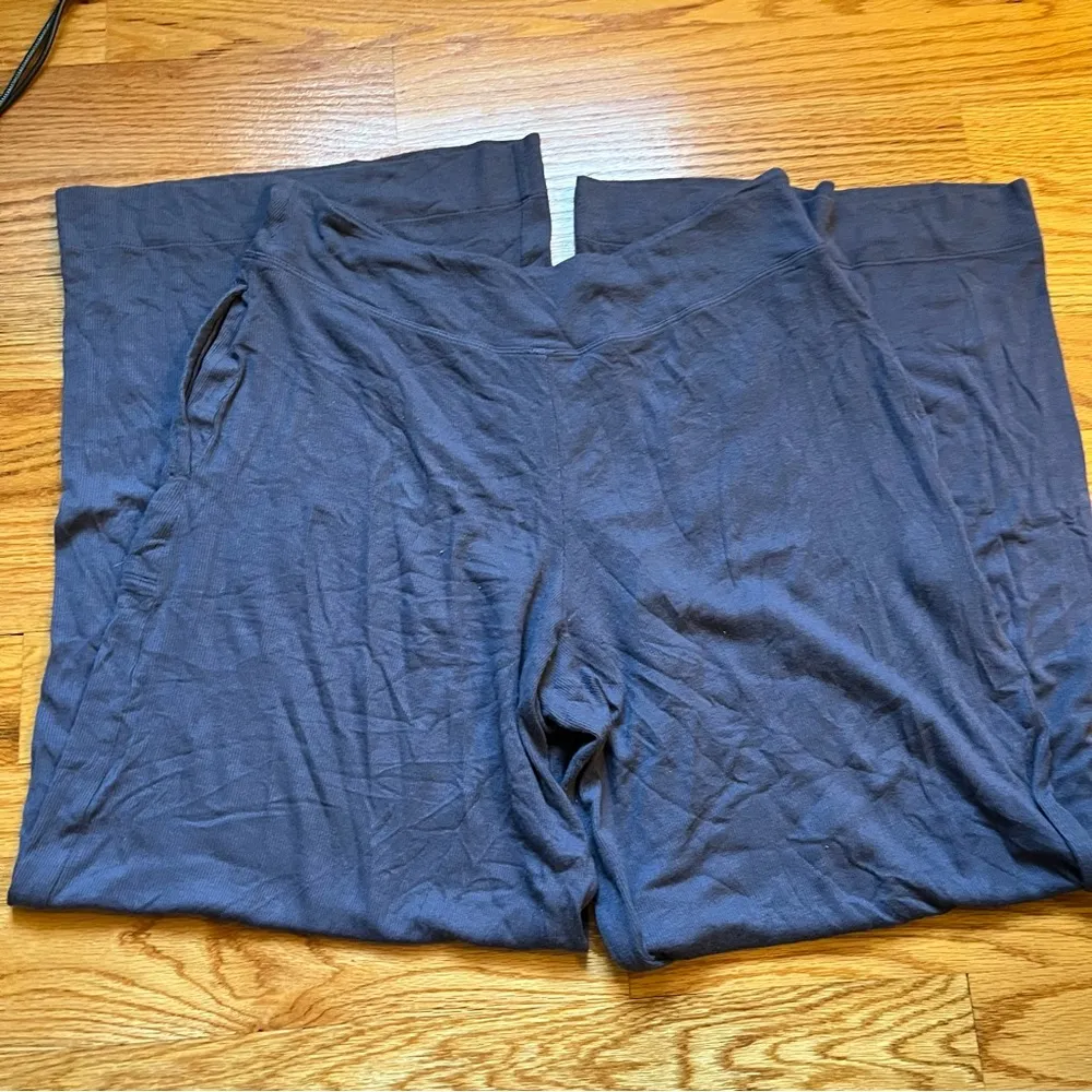 Athleta Well Rested Rib Sleep Wide Leg Pant size large - Image 9