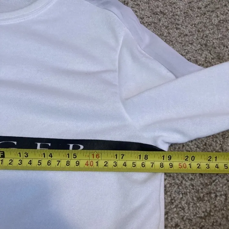 KAY UNGER Women's Performance Long-Sleeve Top w/ Mesh | S - Image 9