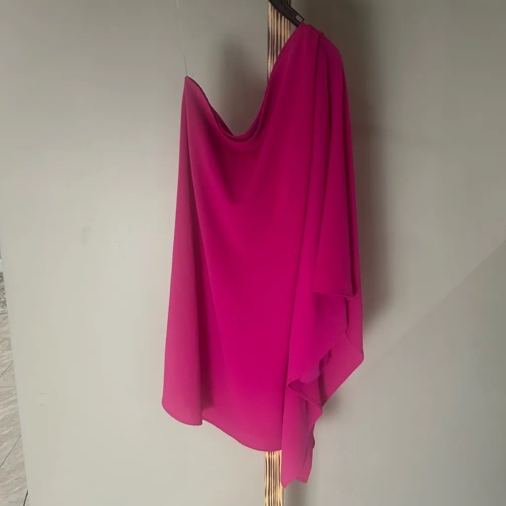 VICI Fuchsia One-Shoulder Draped Mini Dress Size Small - Image 4