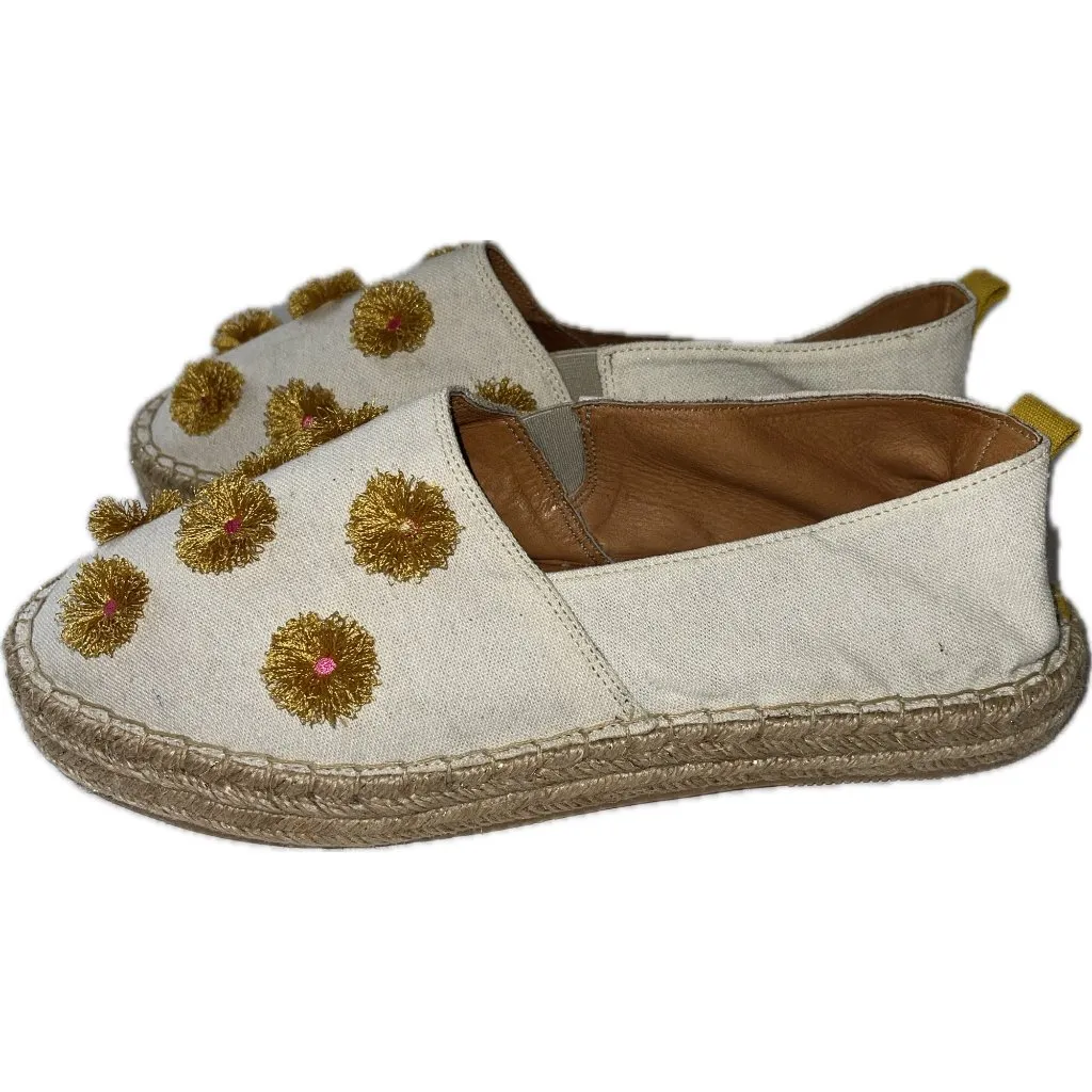 Moccasins Silvia Cobos Flat Espadrilles Canvas 3D Flower Embroidery Size 10 Gold - Image 2