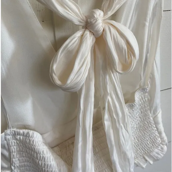 Do+Be Women's Crepe Tie Neck Halter w/‎ Button Accents Cream- L NWT - Image 5