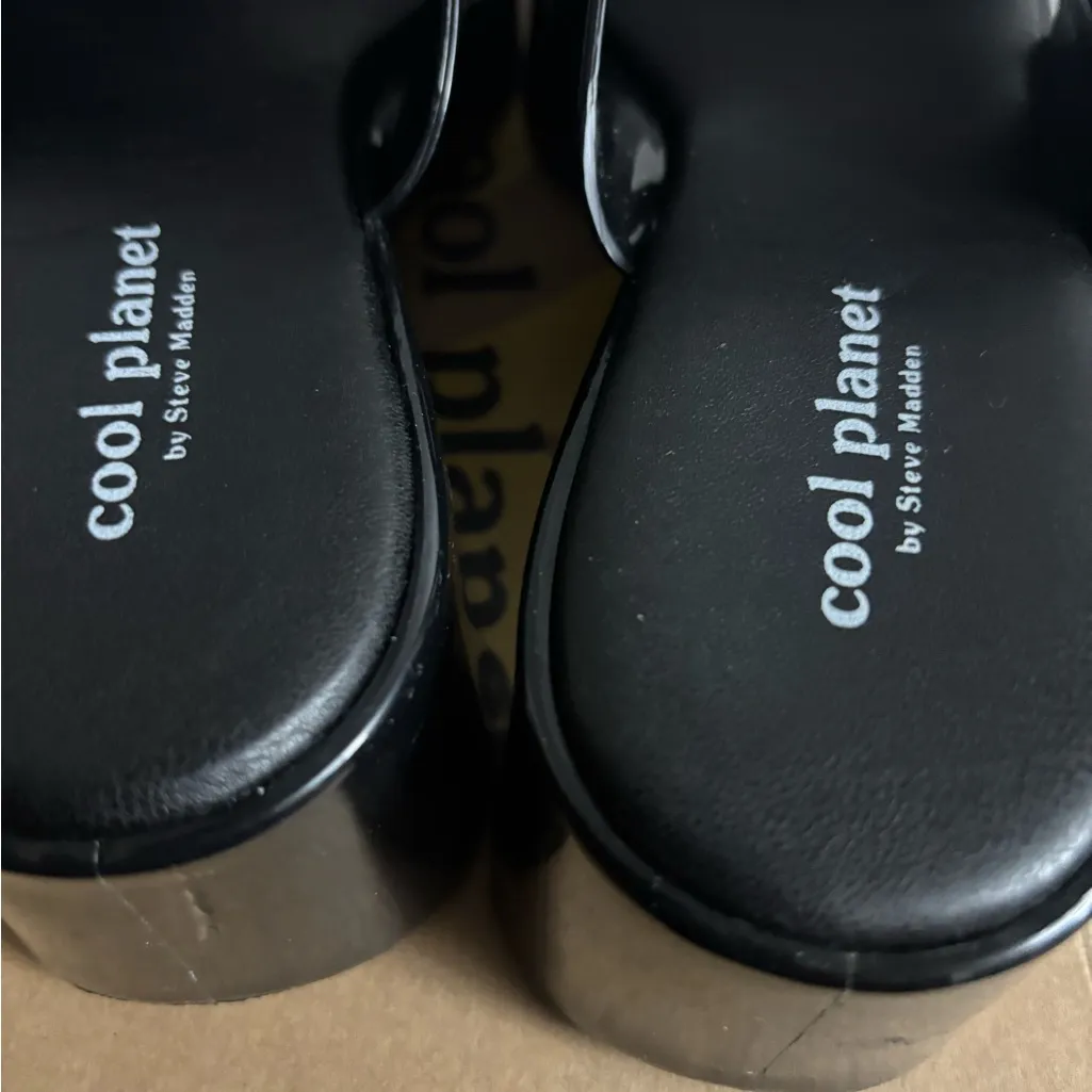 Cool Planet by Steve Madden Women's Glazee Slide Sandal - Image 5