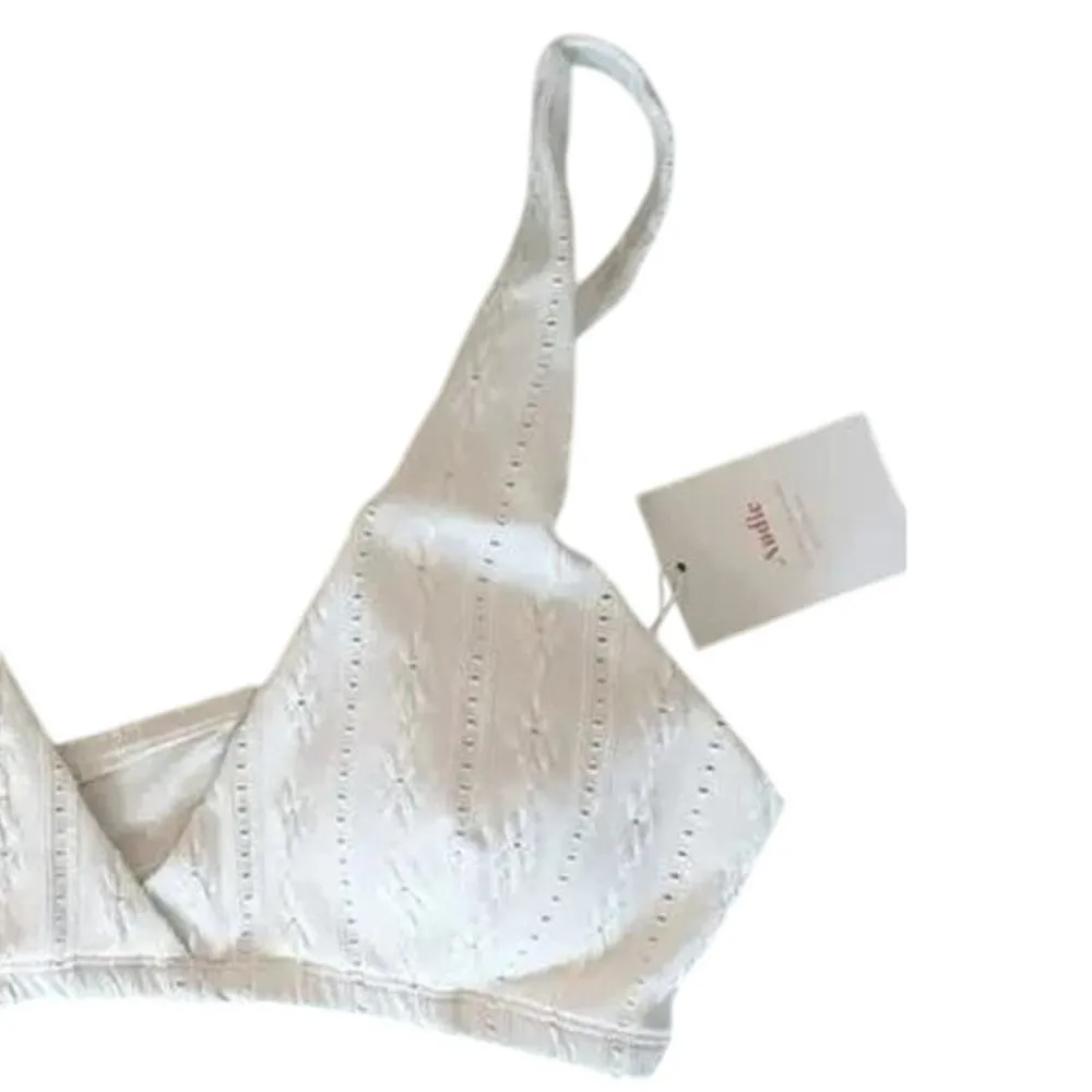 NWT Andie The Belmar Eyelet Bikini Top Bohemian Removable Cups M Coconut White - Image 3