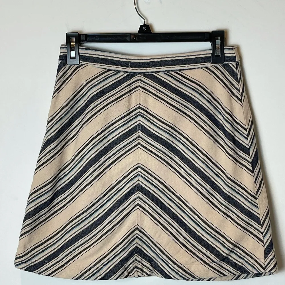 Hollister Blue And Tan Chevron Striped A Line‎ Mini Skirt Size 5 - Image 6