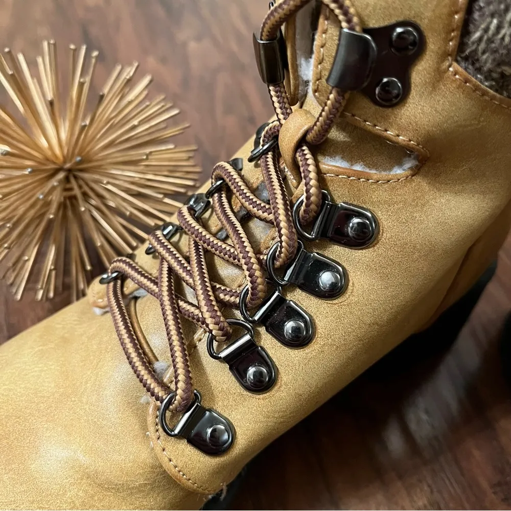 Mia Maylynn Moto Hiking Boot Tan Knit Cuff Lug Sole 7.5 - Image 12