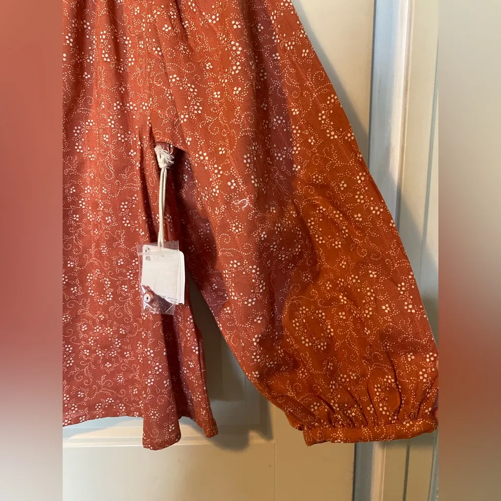 ana Rust Orange/White Split Crew Neck Long Sleeve Blouse Top NWT - Image 5