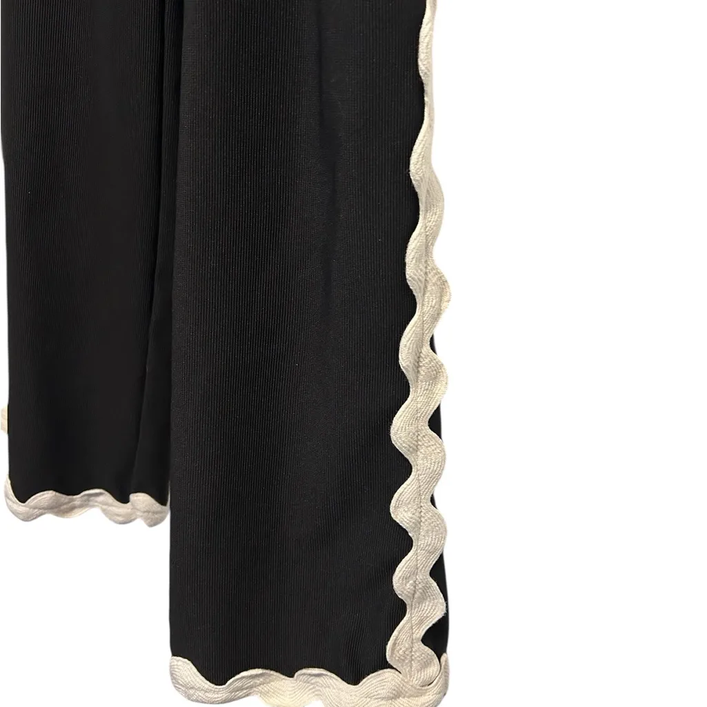 Entro Casual Wide Leg Black Pant Trimmed In Jumbo Ric Rac - Image 4