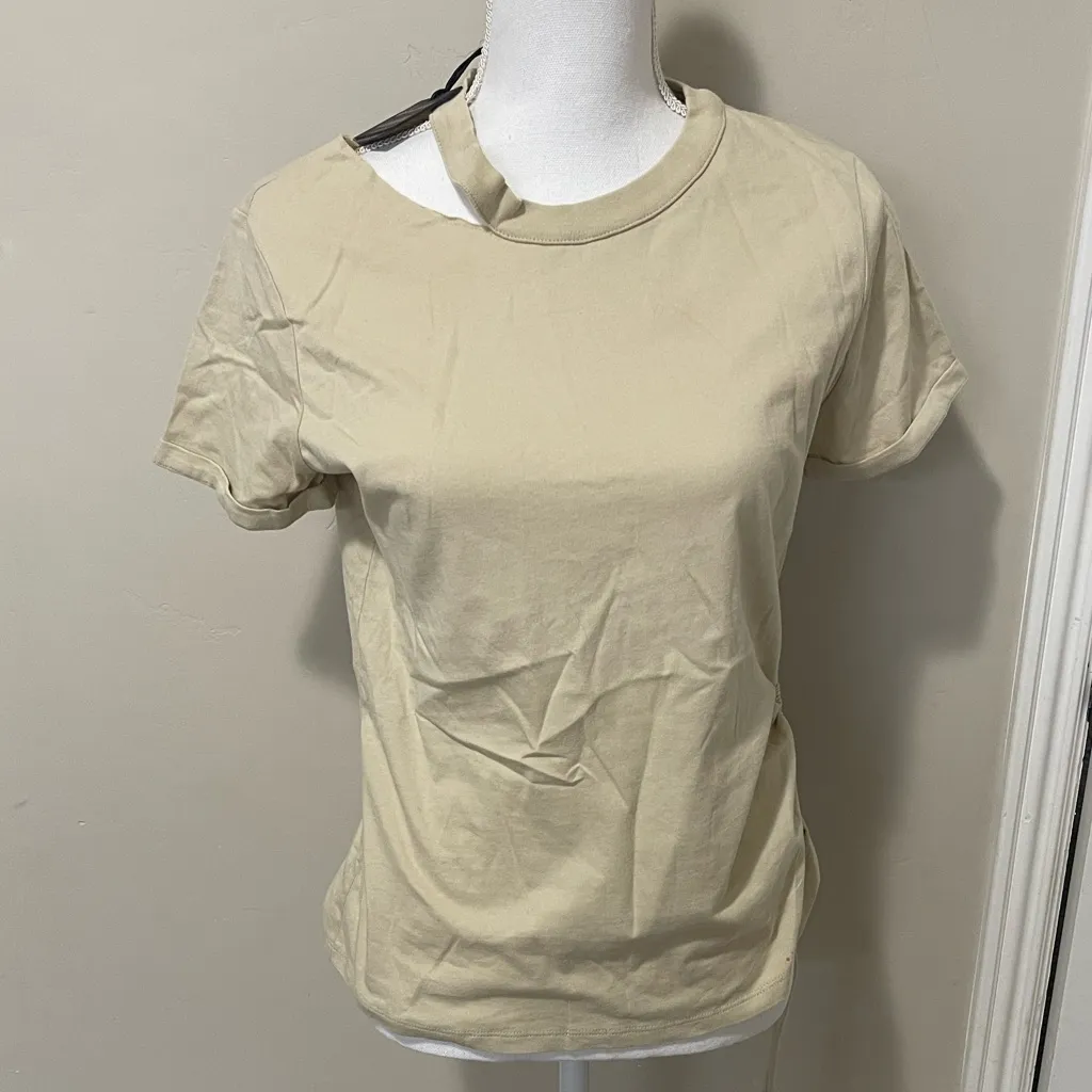 N: Philanthropy Tan Cream Short Sleeve Tee Small New with Tags - Image 2
