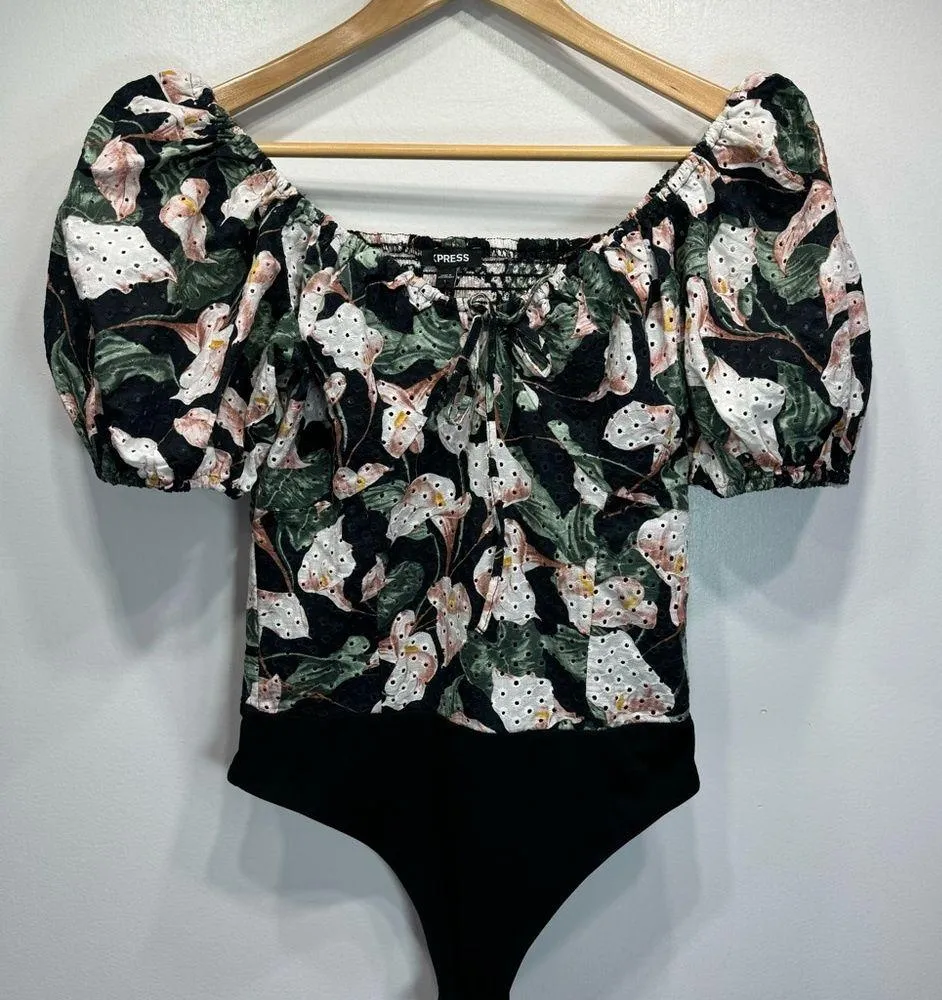 NEW Black Floral Eyelet Bubble Sleeve Off Shoulder Smocked Bodysuit S - Image 4