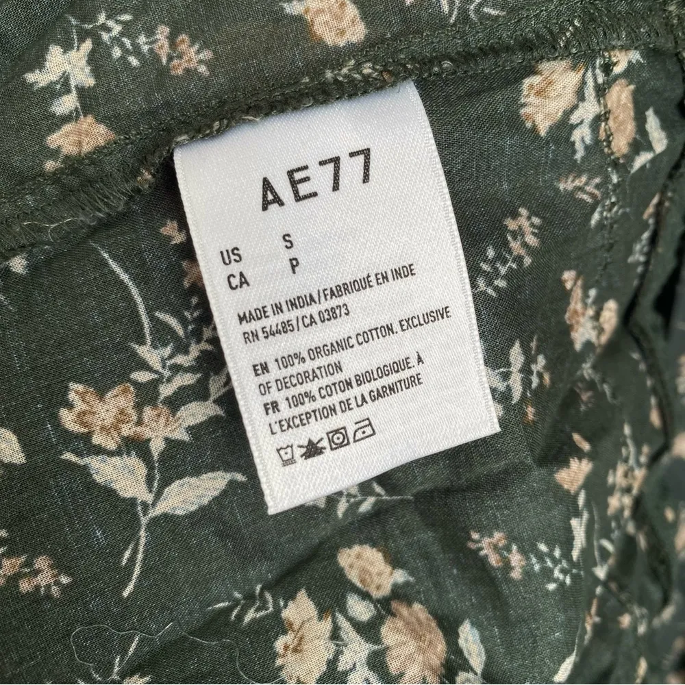 NWT American Eagle 77 Floral Mini Dress - Image 3