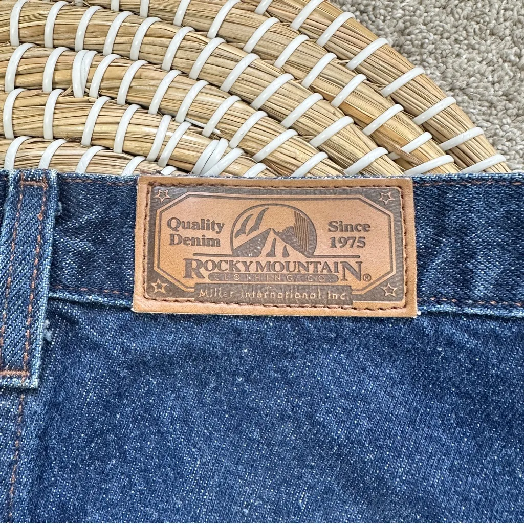 Rocky Mountain Women’s Bareback Mom High Rise Jeans Western in Dark Wash 13/14 - Image 9