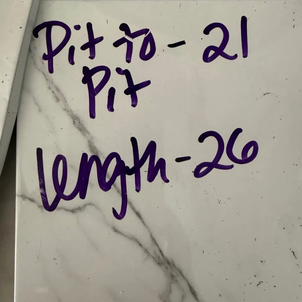 Nike Women’s Large Coral Therma Fit Sweatshirt - Image 5