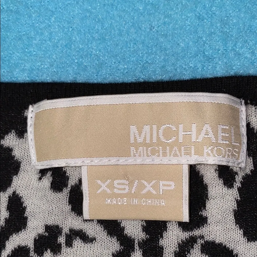 MICHAEL KORS cheetah knit tunic v neck wrap long sleeve waist drawstring size XS - Image 6