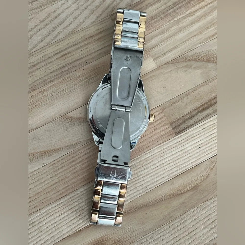 Bulova Ladies Watch Rose and Stainless Bracelet White Dial Day Date Dials - Image 9