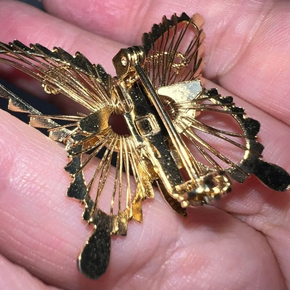 Vintage MCM Gold Tone Butterfly Brooch - Image 6