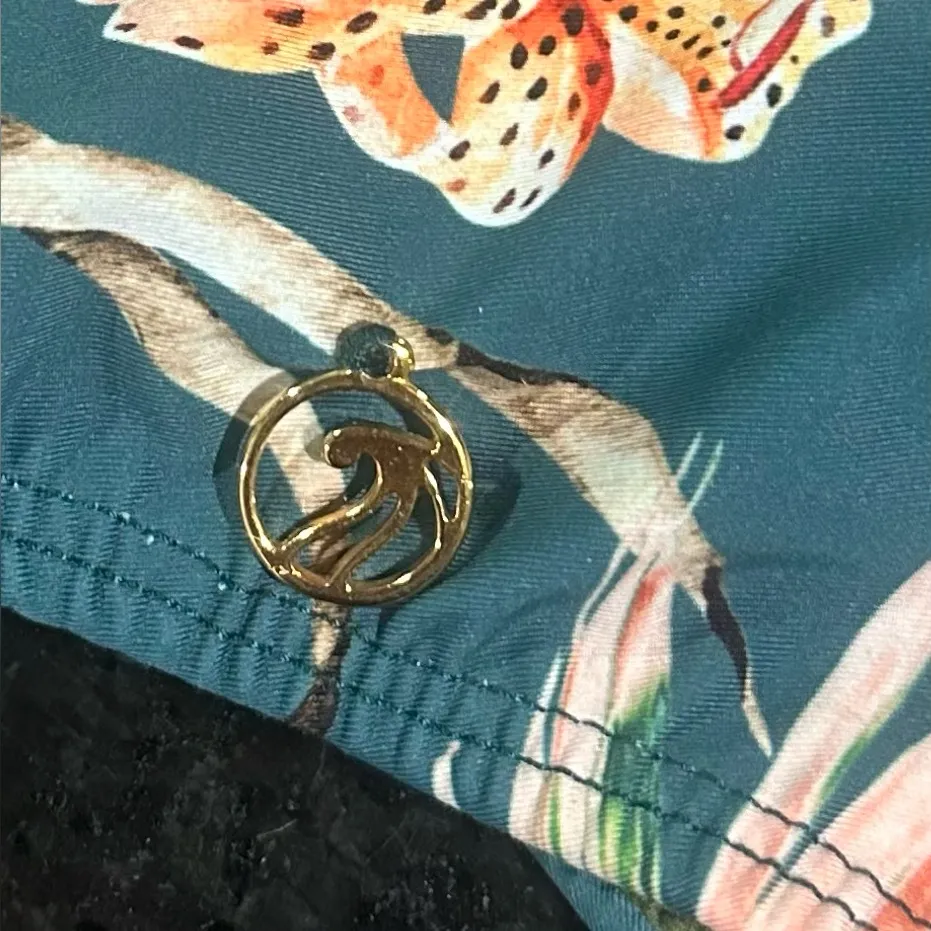 Pioggia di Mare Floral Long Sleeve Crop Top Swim Sz L Artsy comfy Green Size L - Image 2