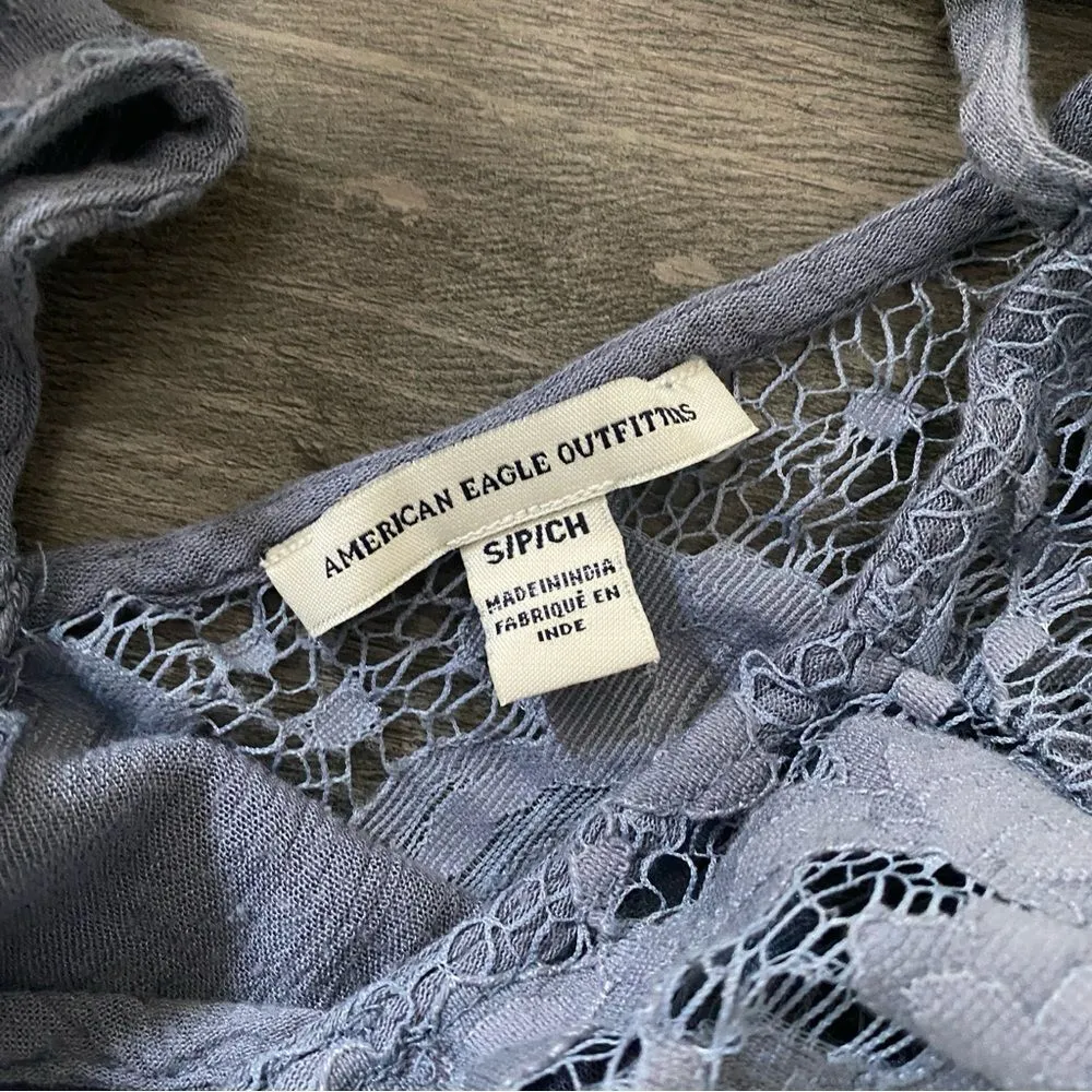 American Eagle Bell Sleeve Top Lace Periwinkle Blue Small Boho - Image 4