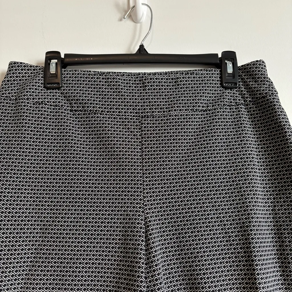 Chicos so slimming Brigitte Dot Grid Ankle pull on Pants black‎ white size 1.5 - Image 2
