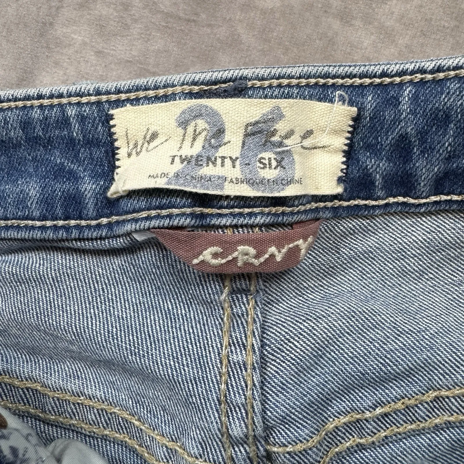 We The Free - Free People Distressed Denim Shorts Women 26 Button Fly - Image 4