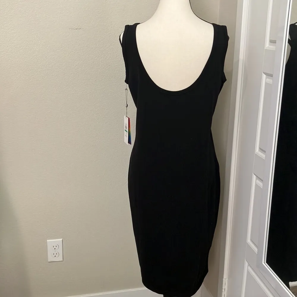 DKNY T-shirt beach coverup Black NWT - Image 4