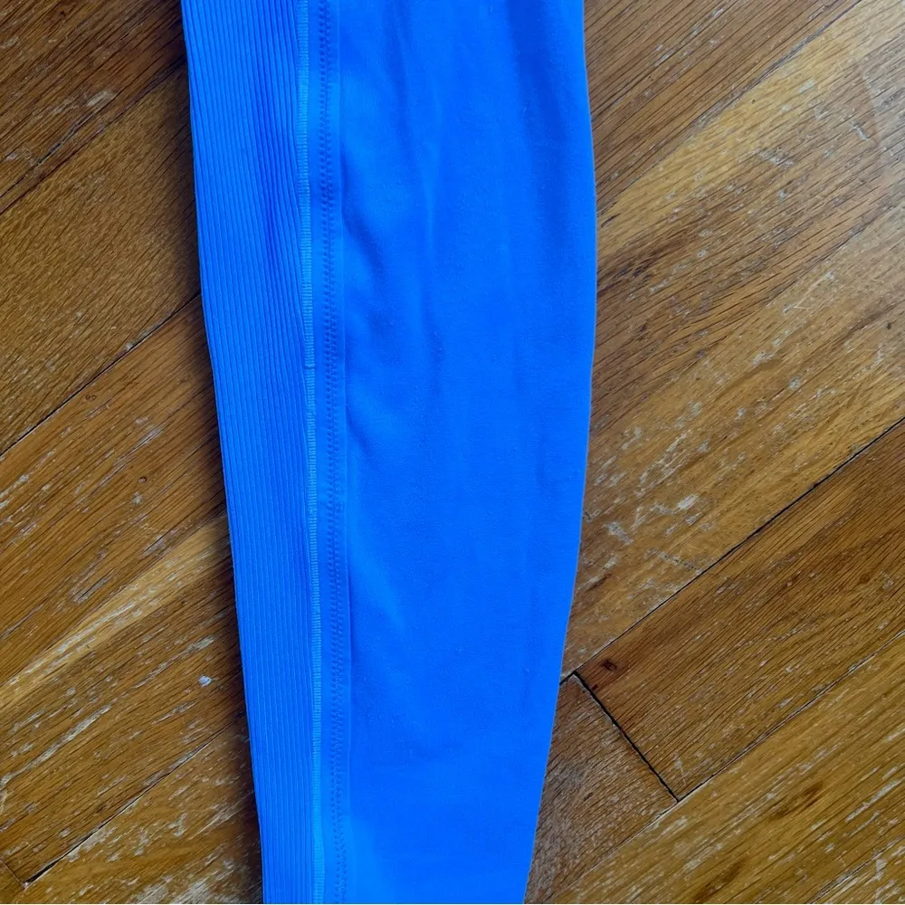 Nike Yoga leggings size S - Image 2