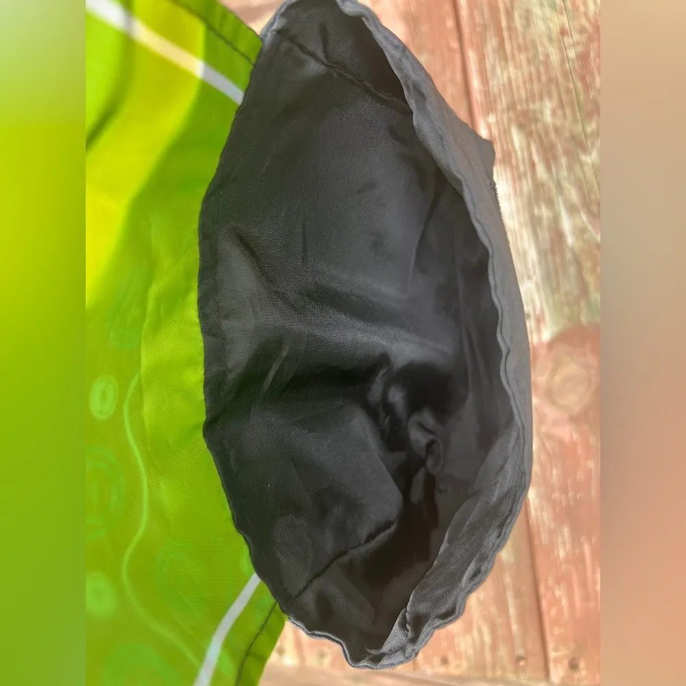 Pokemon Co. Bulbasaur Unisex Fanny Waist Pack W/ADJ Strap, 2018,Nintendo|Cartoon - Image 11