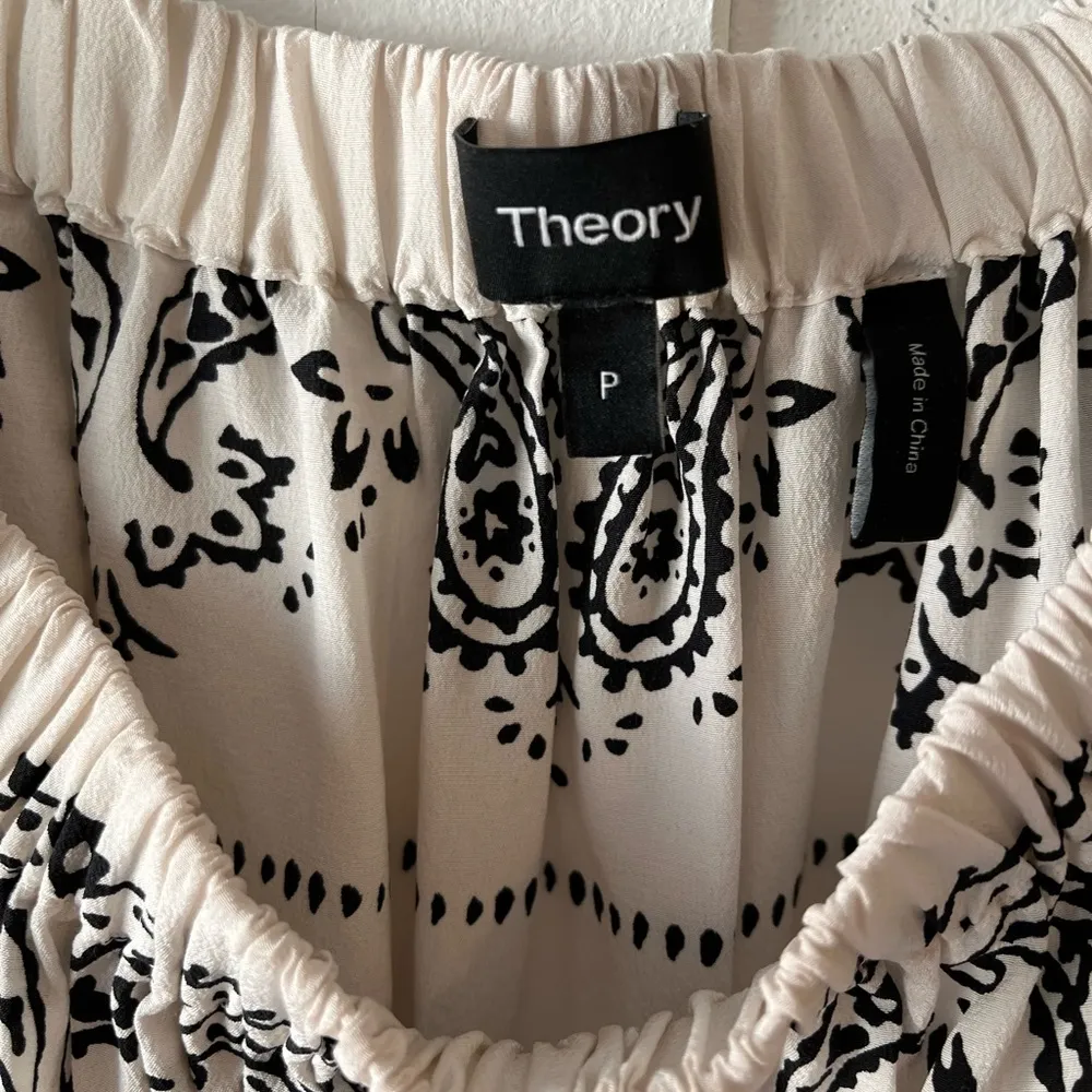 Theory Odettah Bandana Silk Off the Shoulder Top XS - Image 7