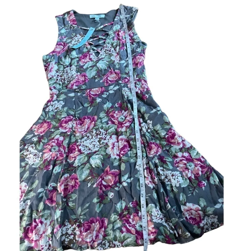 Floral CRISS-CROSS FRONT DRESS - Image 4