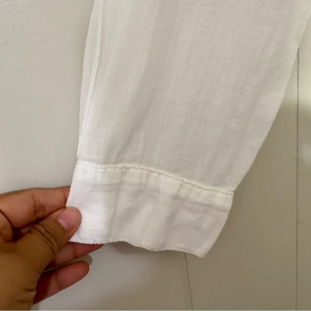 Lacausa Button Down Shirt Women’s Size M Style LA11485 – Effortless Everyday Top - Image 3