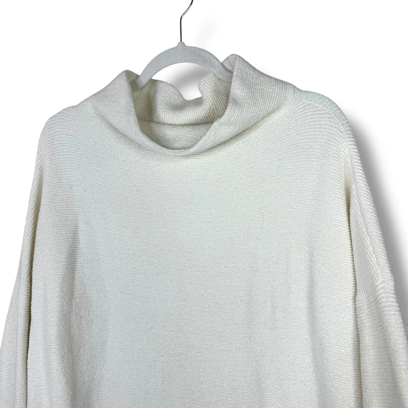 Free People NWOT Ottoman Slouchy Ecru Ivory Tunic Heavy Ribbed Sweater XS - Image 5