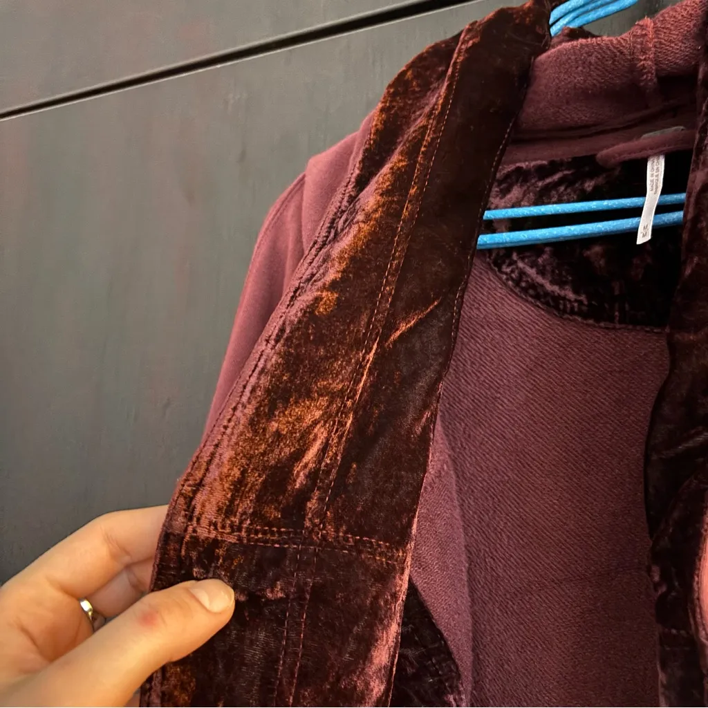 Free People Westwood Cardigan M NWT Dark Berry Hooded Velvet Wrap Whimsygoth - Image 13