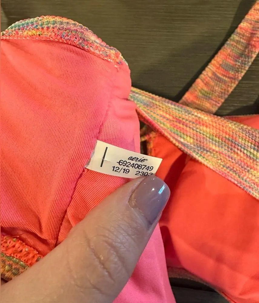 Aerie Bandeau Bikini Top Size Large - Image 4