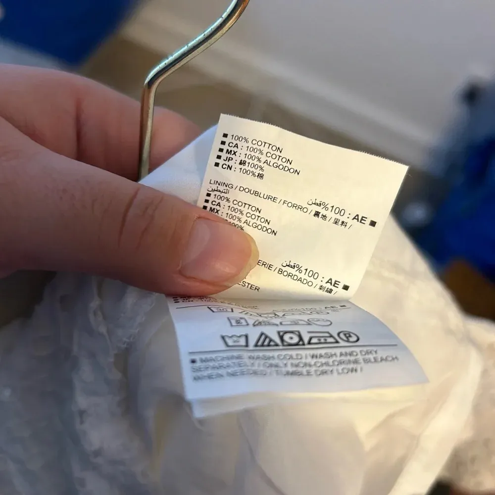 NWT OLD NAVY WHITE SHORT SLEEVE EYELET DRESS - Image 4