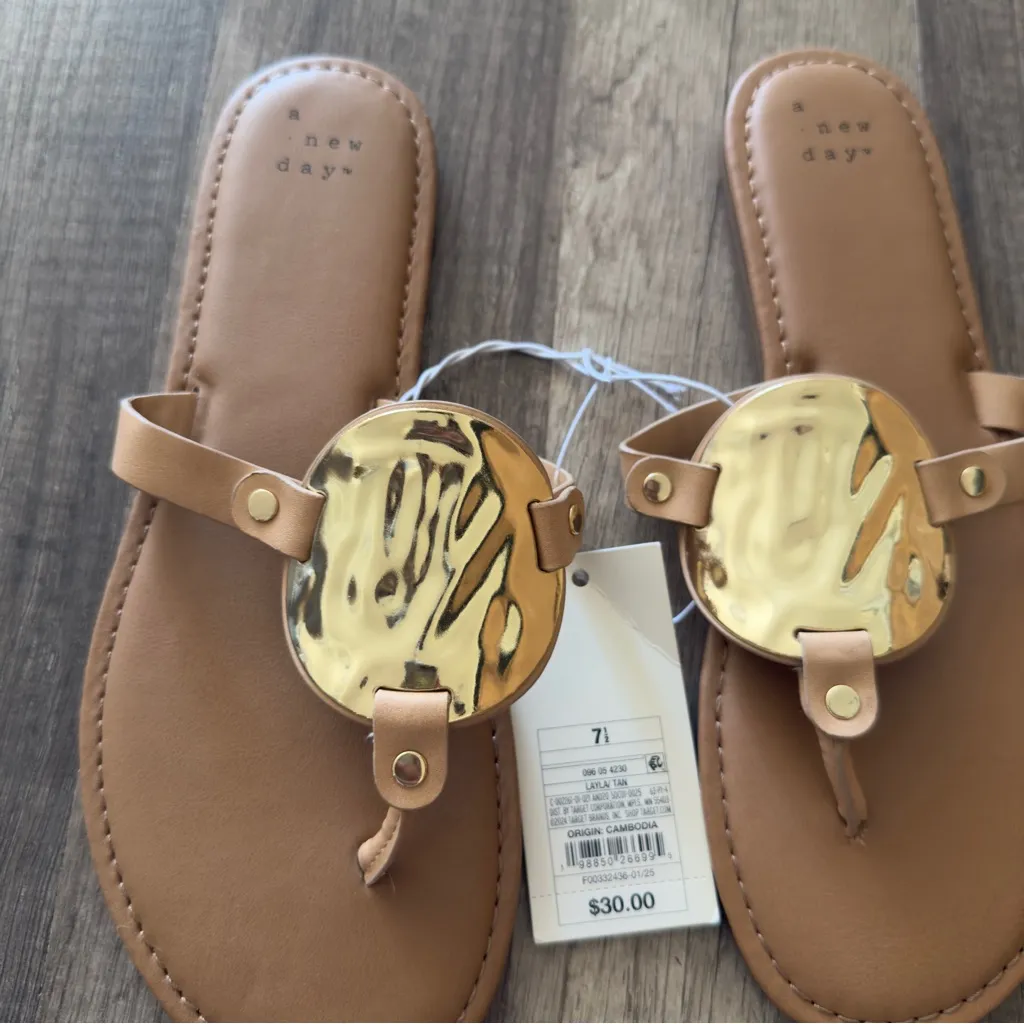 A new day Layla ornament thong sandals - Image 7