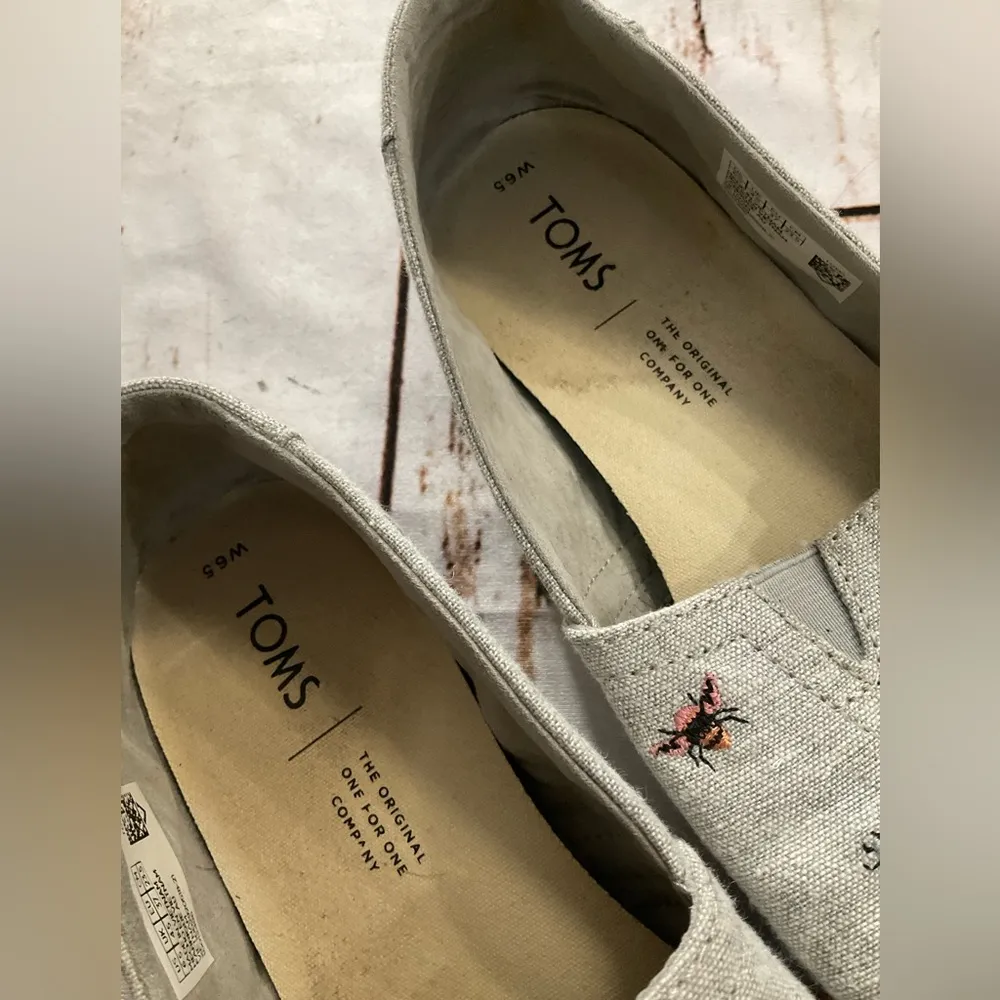 TOMS BUG DRIZZLE EMBROIDERED SLIP ON SHOES - Image 3