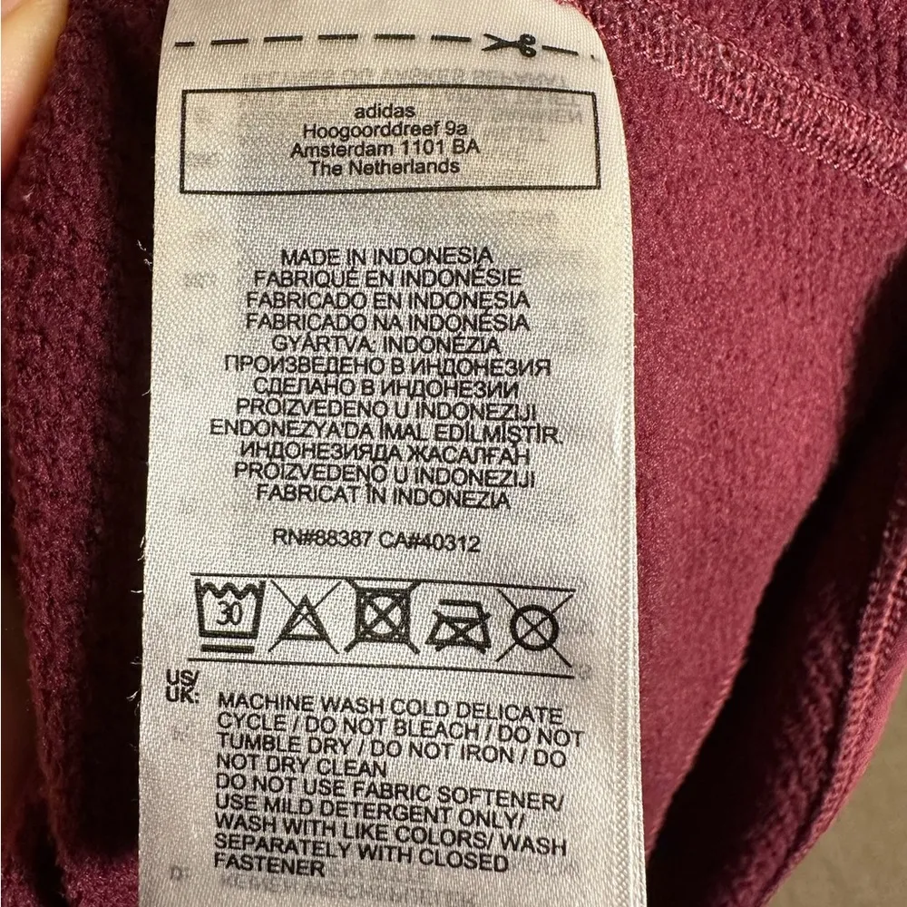 Adidas Women’s Track Jacket three back pockets‎ size medium maroon - Image 11